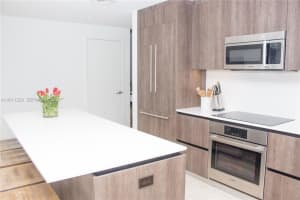 68 SE 6th St Apt 2209, Miami, FL 33131, - MLS#A12011229
