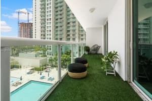 1800 N Bayshore Dr 1604, Miami
