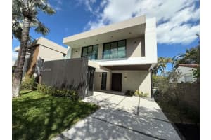 125 SW 29th Rd, Miami, FL 33129, - MLS#A12011271