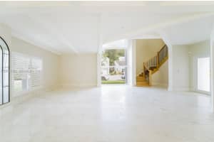 1981 S Oak Haven Cir #1981, Miami, FL 33179, - MLS#A12011283