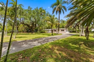 15345 Sw 269th Ter, Homestead