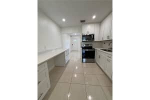 822 Avenida Hermosa, West Palm Beach, FL 33405, - MLS#A12011325