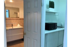 5445 Collins Ave APT 530, Miami Beach, FL 33140, - MLS#A12011336
