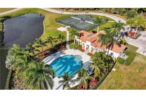 265 Se Via Sangro, Port Saint Lucie