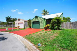 2411 SW 85th Terrace, Miramar, FL 33025, - MLS#A12011348
