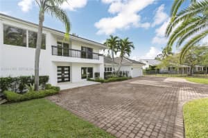 413 Santurce Ave, Coral Gables, FL 33143, - MLS#A12011355