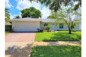 735 Tradewind Dr, North Palm Beach, FL 33408, - MLS#A12011357