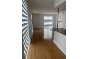7270 Sw 88th St B301, Miami