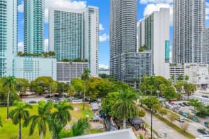 275 Ne 18th St 708, Miami