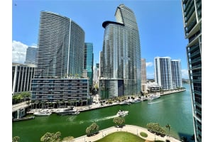 475 Brickell Ave APT 1614, Miami, FL 33131, - MLS#A12011423