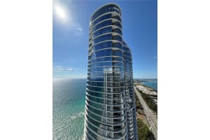 15811 Collins Ave APT 4207, Sunny Isles Beach, FL 33160, - MLS#A12011427