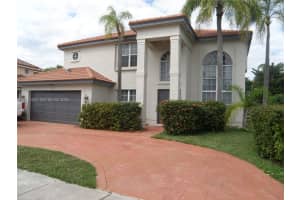 722 Nw 177th Ave, Pembroke Pines