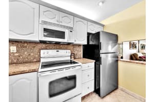 Building 44, 8465 Sunrise Lakes Blvd APT 212, Sunrise, FL 33322, - MLS#A12011475
