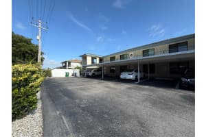 123 Sw 47th Ter #201, Cape Coral