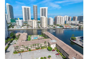 2600 Diana Dr APT 311, Hallandale Beach, FL 33009, - MLS#A12011514