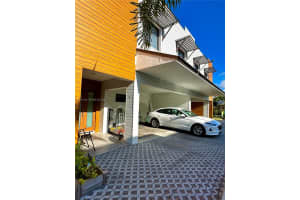 937 NW 10th St Apartment 4, Florida City, FL 33034, - MLS#A12011544