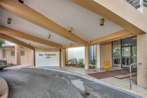 1200 St Charles Pl APT 415, Pembroke Pines, FL 33026, - MLS#A12011597