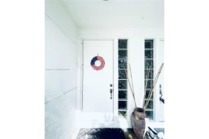 822 NE 19th Ave, Fort Lauderdale, FL 33304, - MLS#A12011611