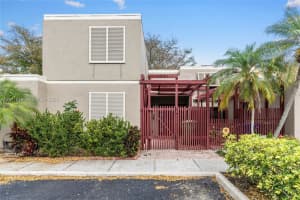 1391 W Fairway Rd, Pembroke Pines, FL 33026, - MLS#A12011618