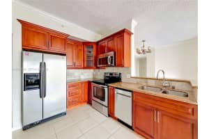 6968 SW 39th St APT F205, Davie, FL 33314, - MLS#A12011624