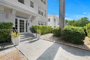 1027 Pennsylvania Ave APT 306, Miami Beach, FL 33139, - MLS#A12011627