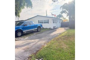 2221 N 61st Ave, Hollywood, FL 33024, - MLS#A12011645