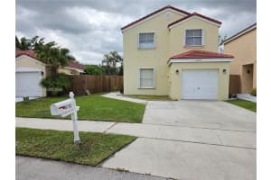 6178 Buena Vista Dr 6178, Margate