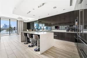 3300 Ne 188th St 216, Aventura
