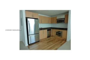 300 S Biscayne Blvd T-2903, Miami