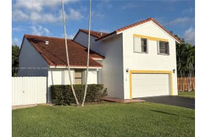 6700 SW 104th Ct, Miami, FL 33173, - MLS#A12011699