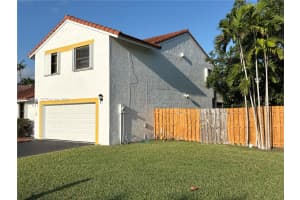 6700 SW 104th Ct, Miami, FL 33173, - MLS#A12011699