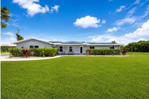 21175 Sw 232nd St, Miami