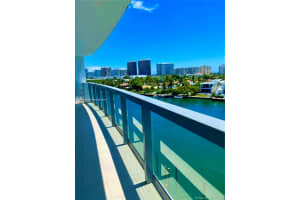 9261 E Bay Harbor Dr 302, Bay Harbor Islands