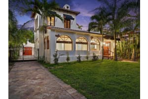 1137 Asturia Ave, Coral Gables