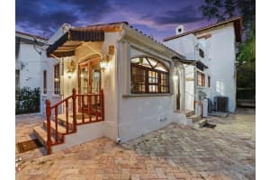 1137 Asturia Ave, Coral Gables, FL 33134, - MLS#A12011715
