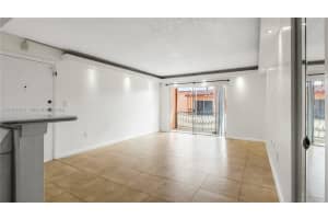 7200 Fairway Dr APT H12, Miami Lakes, FL 33014, - MLS#A12011725