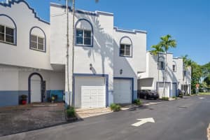2949 SW 18th Terrace, Fort Lauderdale, FL 33315, - MLS#A12011731