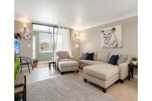 2900 Sunrise Lakes Dr W APT 101, Sunrise, FL 33322, - MLS#A12011738