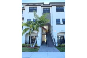 15650 Sw 136th St 101, Miami