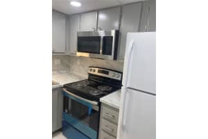 3000 NE 16th Ave APT 405, Oakland Park, FL 33334, - MLS#A12011772