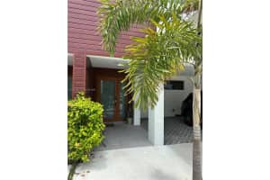 958 NW 10th St #4, Florida City, FL 33034, - MLS#A12011799