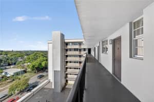 1811 Jefferson St APT 705, Hollywood, FL 33020, - MLS#A12011803