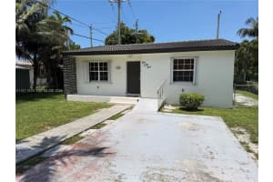 155 Nahkoda Dr, Miami Springs, FL 33166, - MLS#A12011810