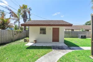 694 Dixie Ln, West Palm Beach, FL 33415, - MLS#A12011816