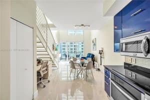 60 SW 13th St Apt 2014, Miami, FL 33130, - MLS#A12011833