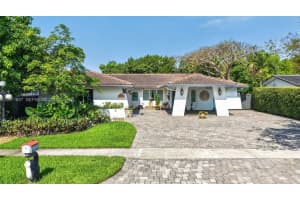 3024 Sw 98th Ct, Miami
