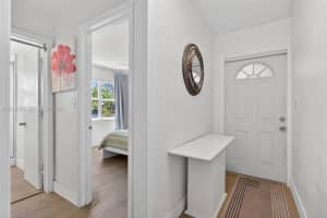 615 S Riverside Dr APT 5, Pompano Beach, FL 33062, - MLS#A12011864
