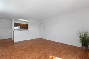 15600 Sw 80th St L-203, Miami
