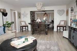 1511 Alfred Dr, Boynton Beach, FL 33426, - MLS#A12011898
