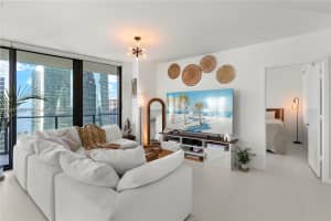 1300 S Miami Ave Unit 2001, Miami, FL 33130, - MLS#A12011903